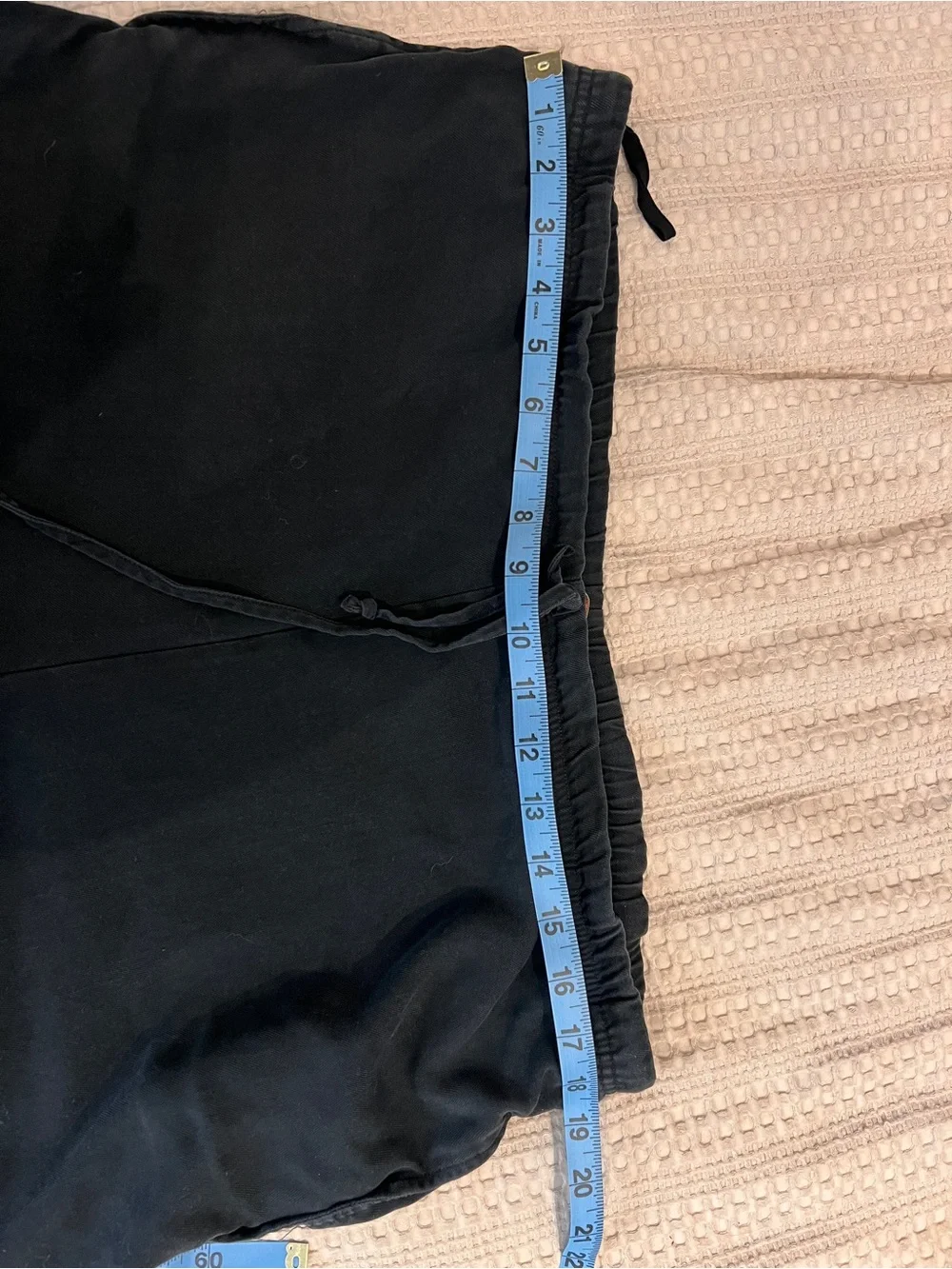 Tommy Bahama Black 100% Silk Relaxed Pants - Picture 4 of 9